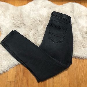 American Eagle Stretch Mom Jeans